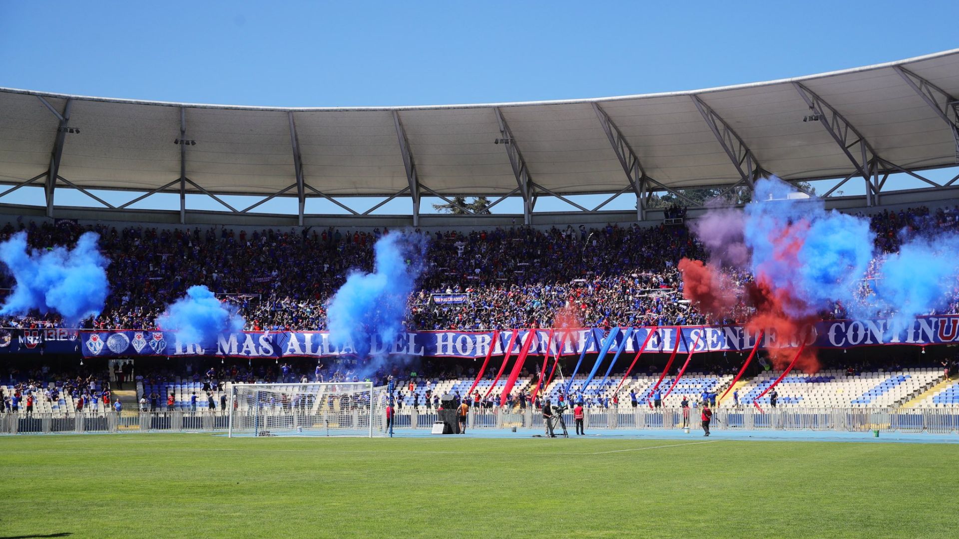 ¿Por qué los equipos de Santiago tienen más aforo que los del Biobío?
