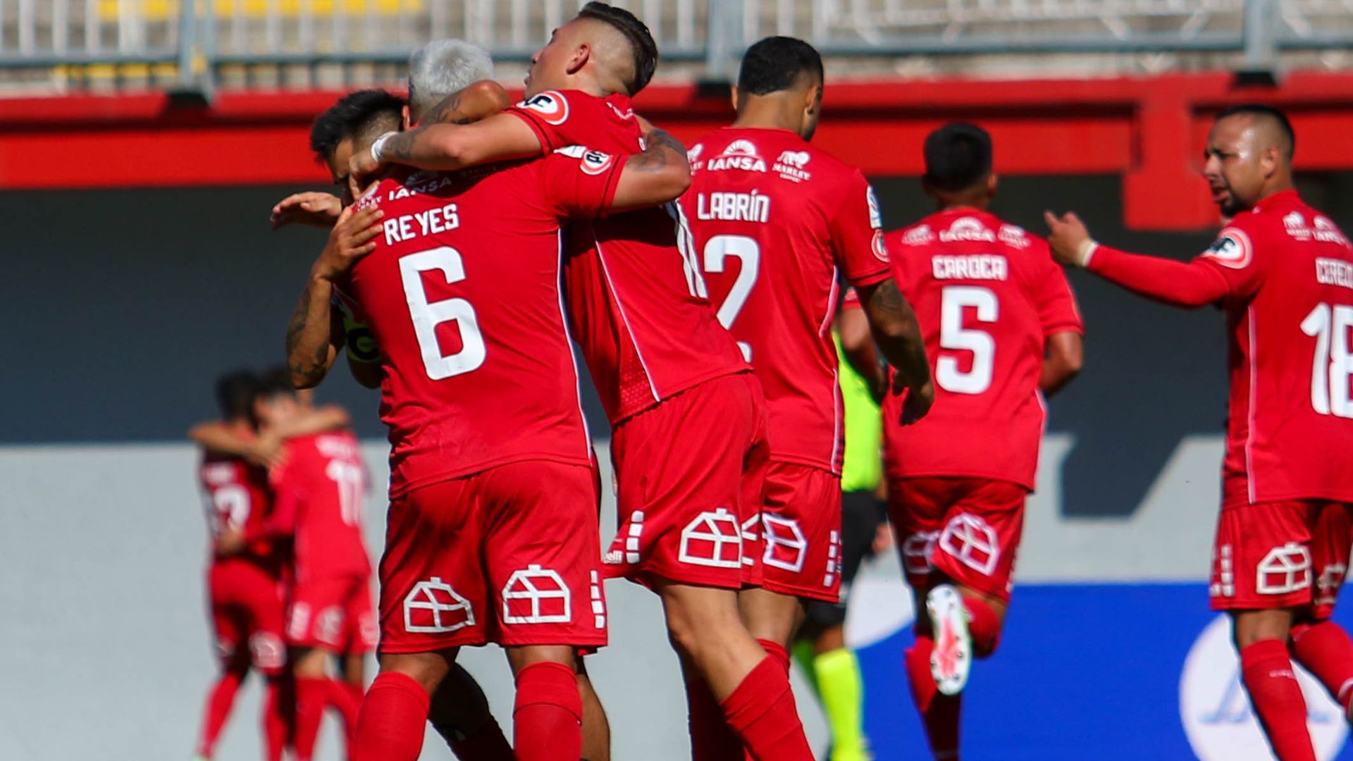 Ñublense fue superior y derrotó a un Colo-Colo que solo piensa en la Copa Libertadores