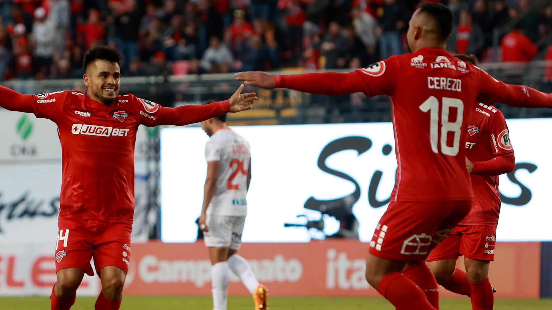 Ñublense no tuvo piedad: Le dio un baile a Cobreloa que dejó de pelear luego de los primeros 45′