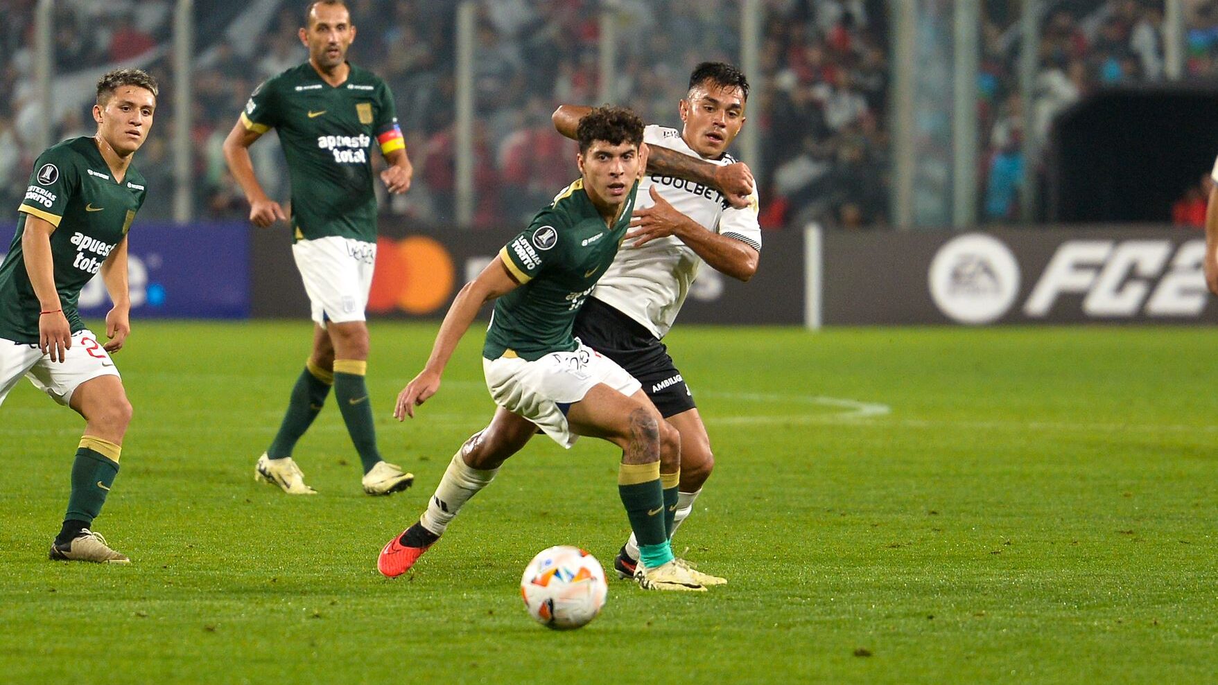 Colo-Colo cede terreno en la Libertadores en un duelo clave frente a Alianza Lima