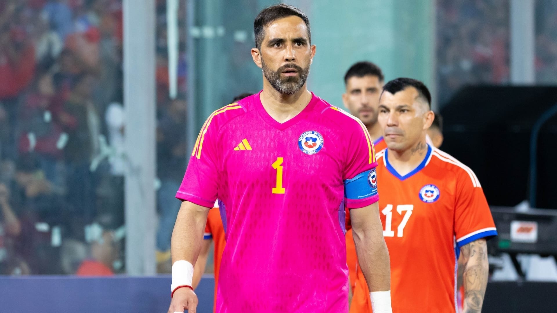 Claudio Bravo da luces sobre su último baile en el fútbol antes de sumarse a La Roja