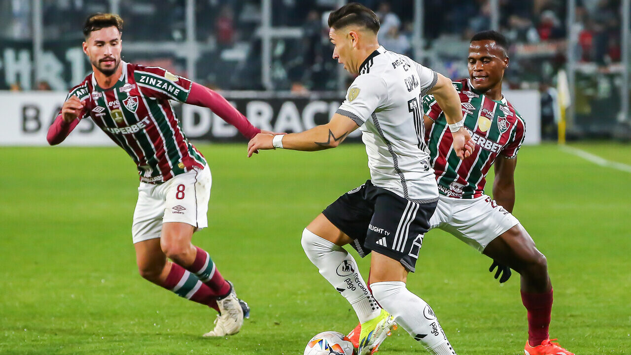 “Pagamos caro nuestro error”: La autocrítica de Óscar Opazo tras la derrota de Colo-Colo en Libertadores