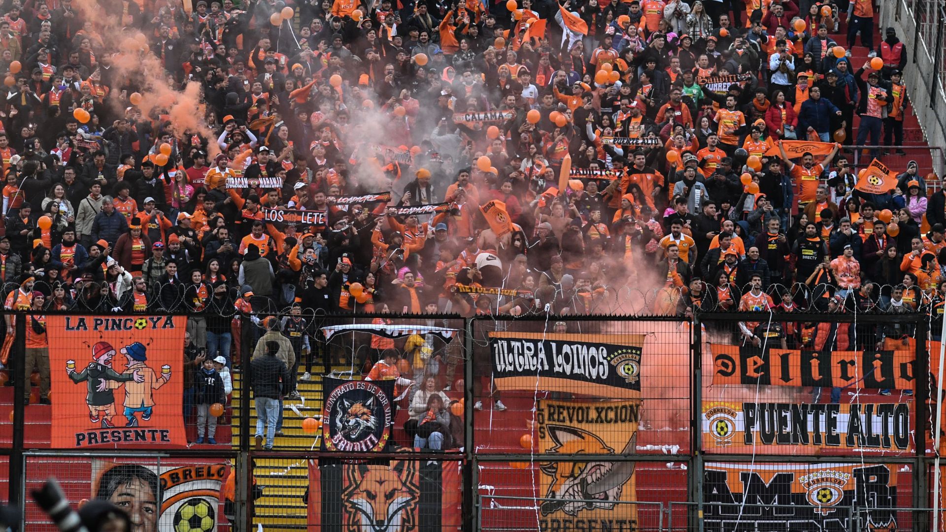 Hincha de Cobreloa encara entre lágrimas al plantel: “El esfuerzo que nosotros ponemos por este color tu no lo sabes”