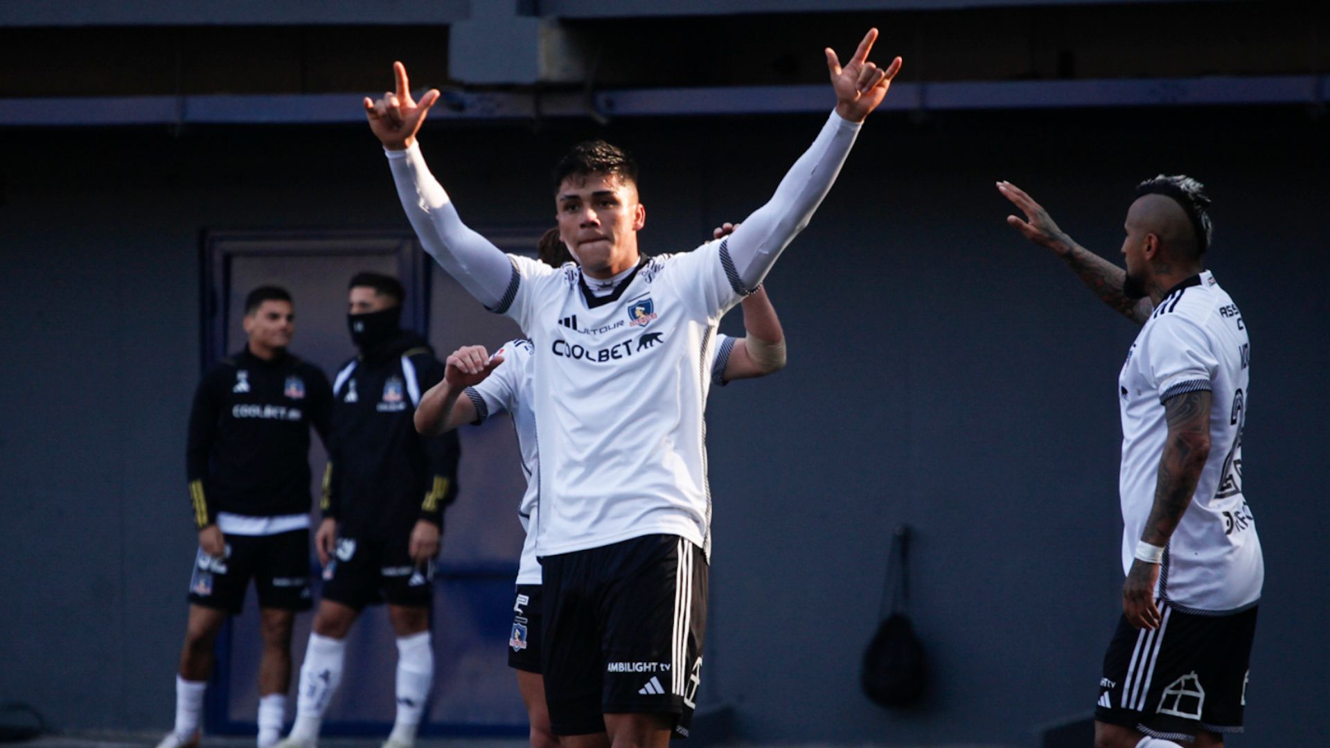 Partidazo en La Florida: Un inspirado Damián Pizarro fue figura en la victoria de Colo-Colo