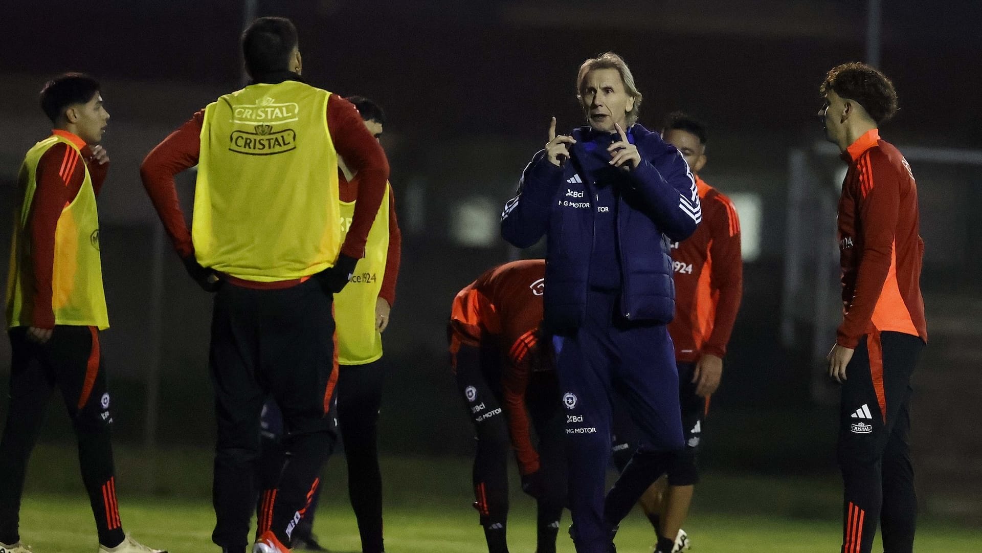 Ricardo Gareca llama de emergencia a un nuevo jugador para La Roja