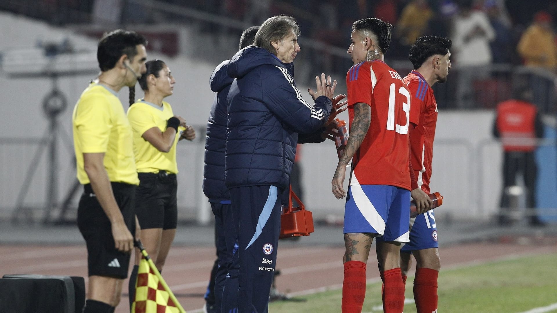 Ricardo Gareca juega al misterio con la formación de La Roja ante Perú en Copa América