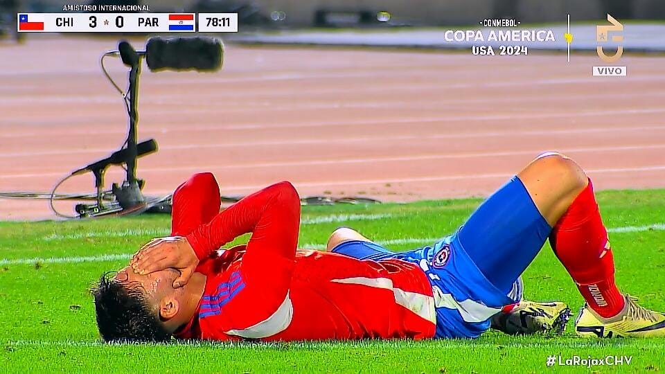 Felipe Loyola enciende las alarmas en la “Roja”