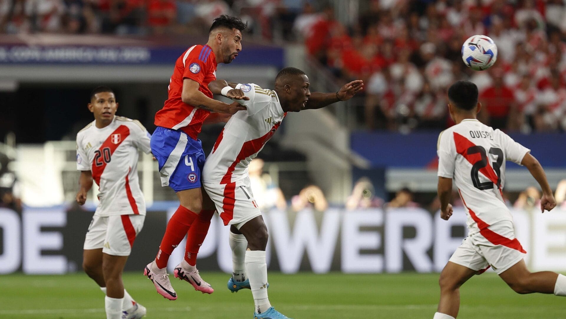 La Roja queda en deuda en su estreno en la Copa América ante Perú