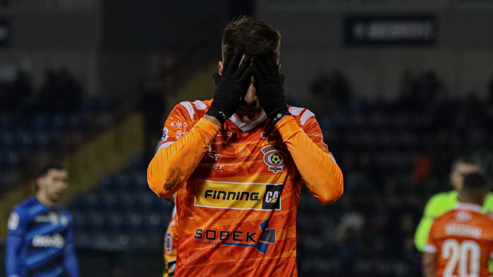 “Es algo que él debe trabajar”: La recriminación de Cobreloa a Cristián Insaurralde por su nueva expulsión