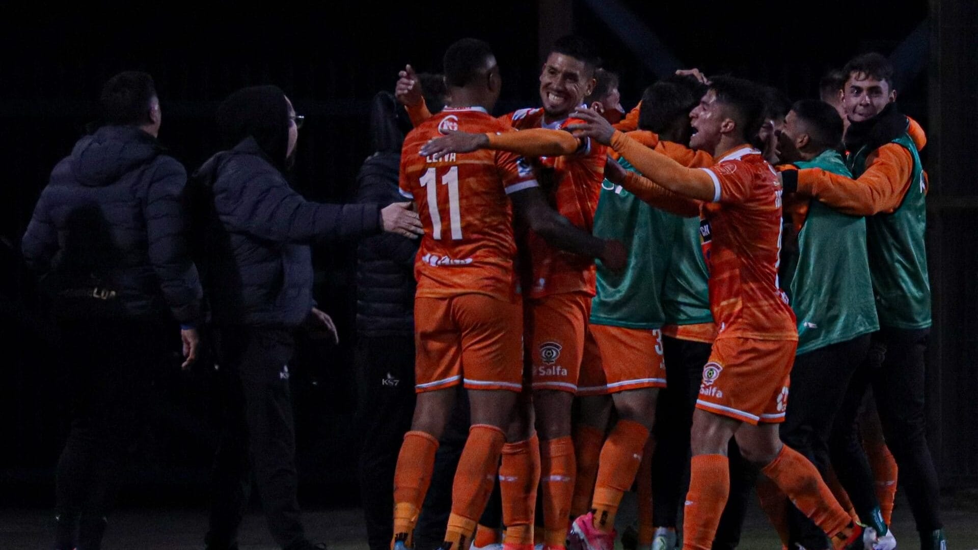 Cobreloa logra la proeza ante La Calera en un partido vital para seguir en Primera División del fútbol chileno