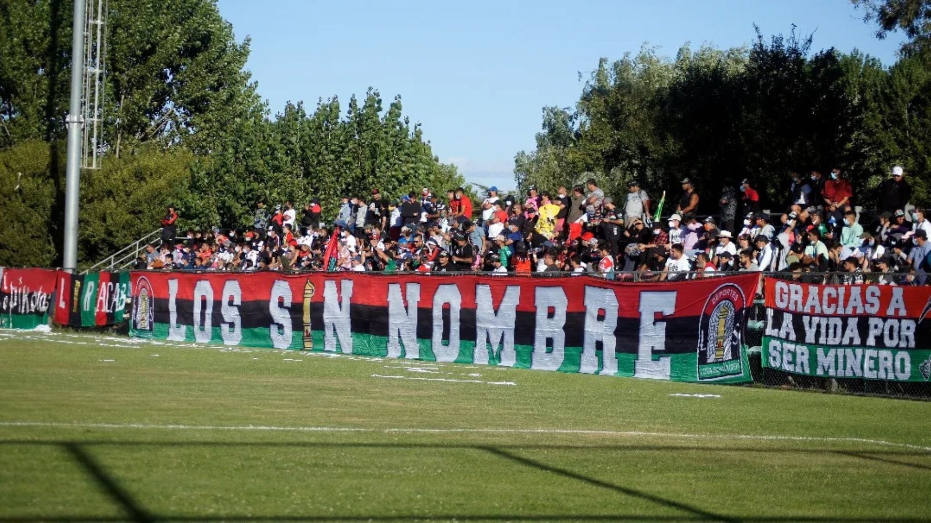 Los esfuerzos de Lota Schwager para jugar con público la gran “final” ante Naval