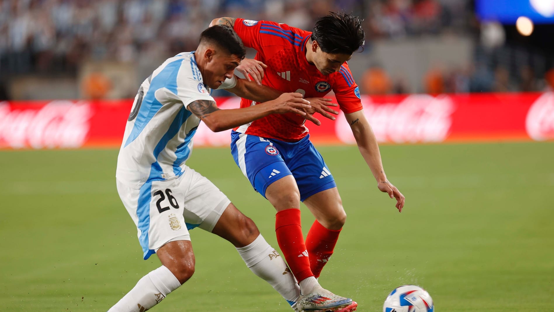 Los jugadores de La Roja que deben cuidarse ante Bolivia de no recibir amarilla pensando ya en Brasil