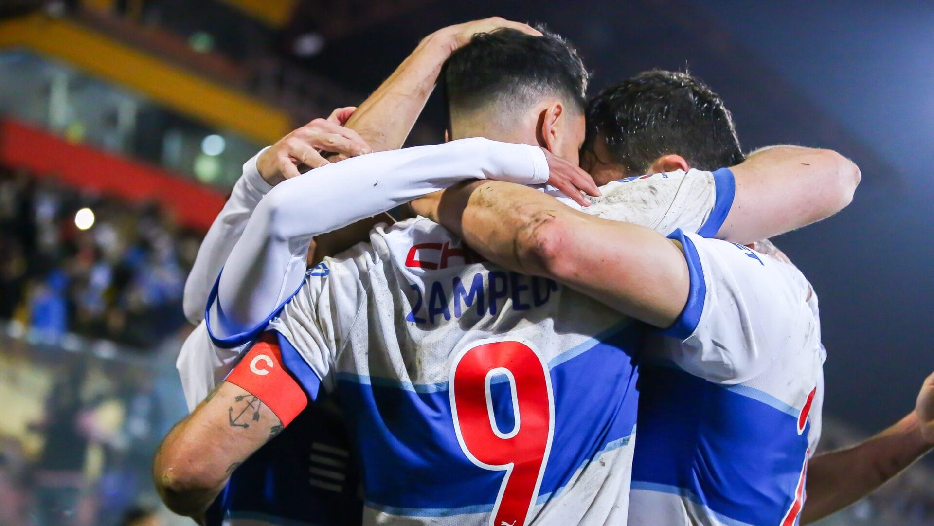 Mercado de pases: Universidad Católica recibe múltiples ofertas por su estrella en el fútbol chileno