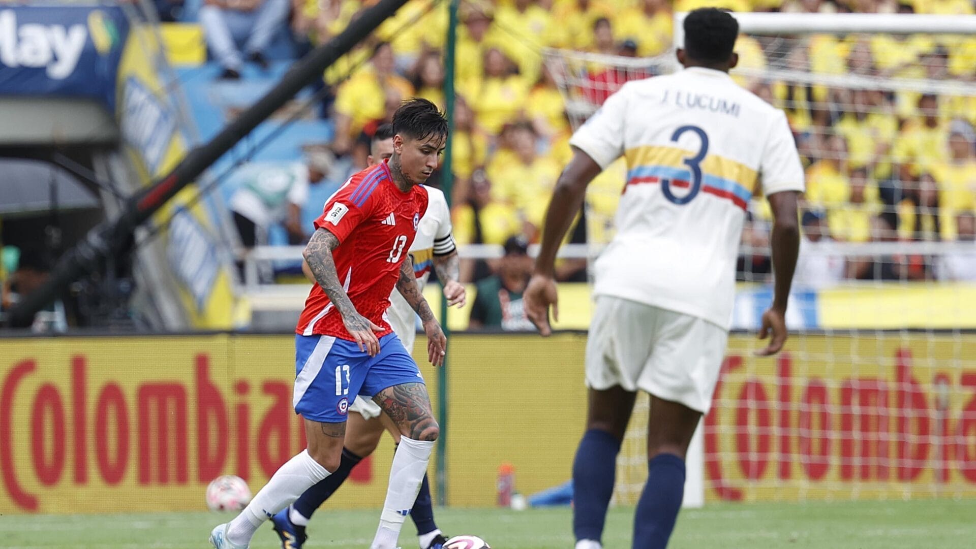 ¡Tocamos fondo! La Roja recibe un baile de Colombia y el Mundial se aleja cada día más