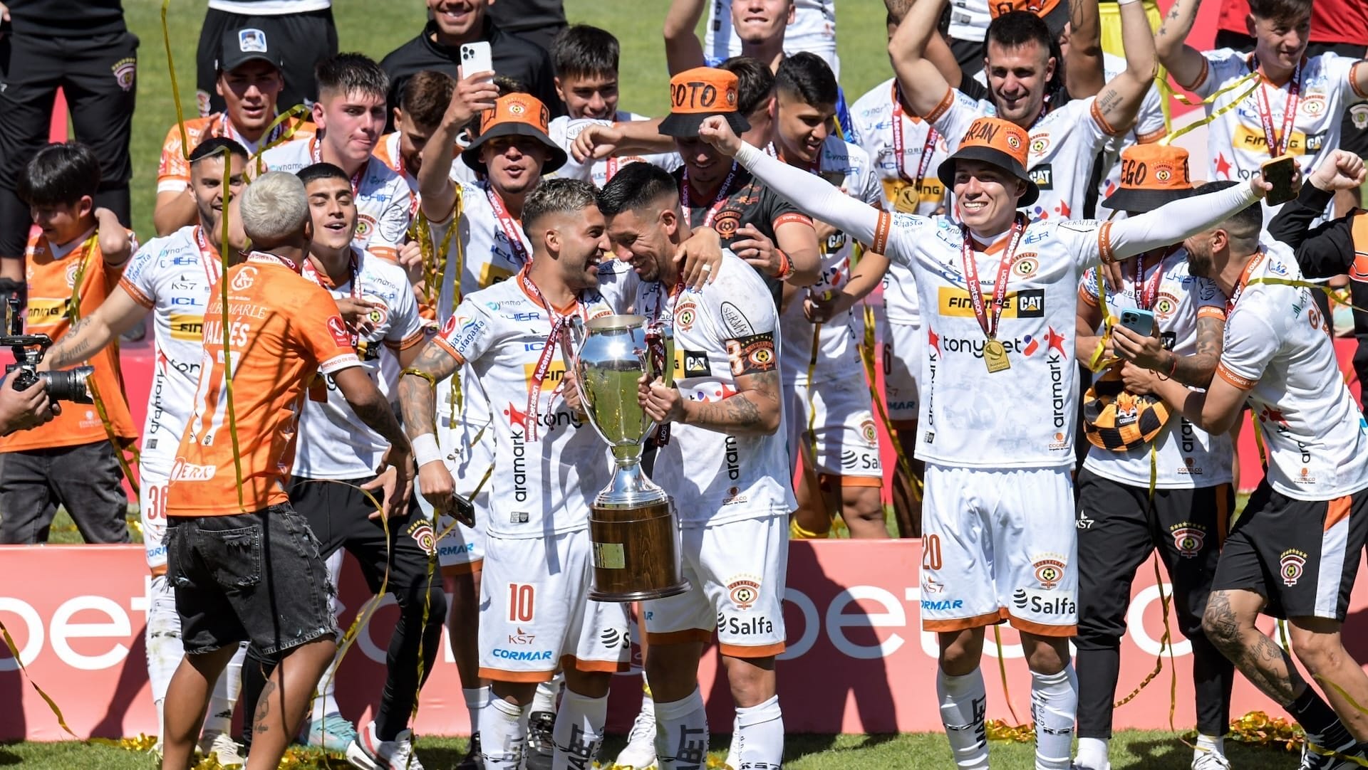 Los cracks con pasado en el Biobío que busca Cobreloa en el mercado de pases de Primera B