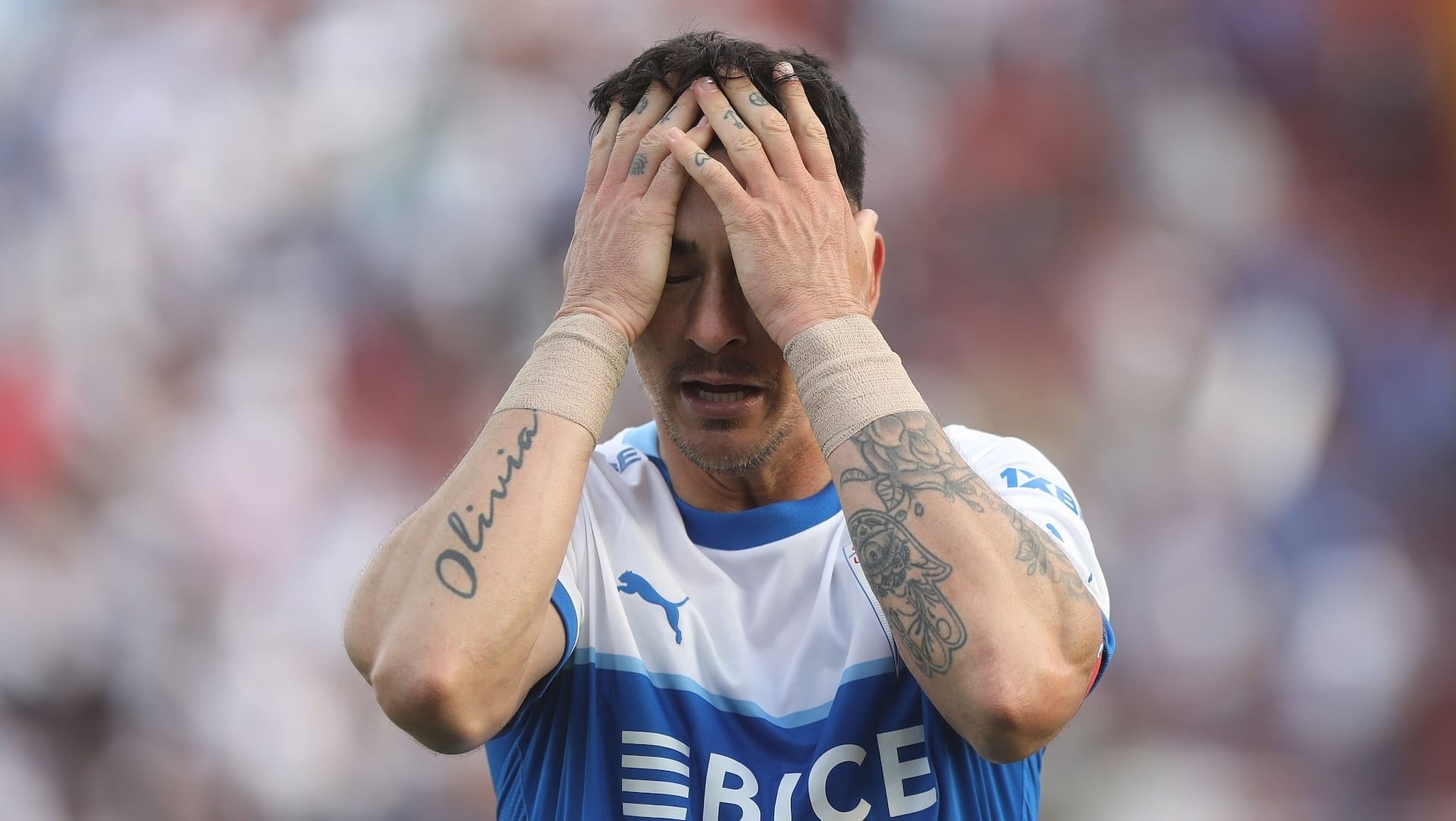 Crack del fútbol chileno dejaría pagando a Universidad Católica en mercado de pases