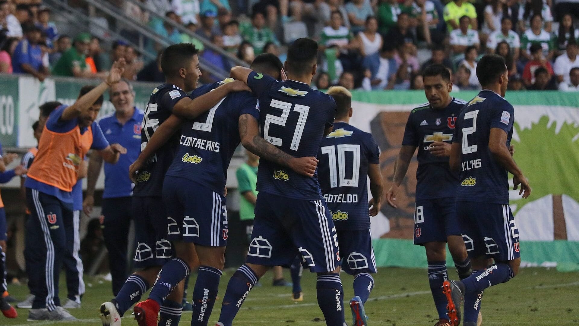 Campeón con Universidad de Chile vuelve al fútbol chileno como gran figura en el mercado de pases