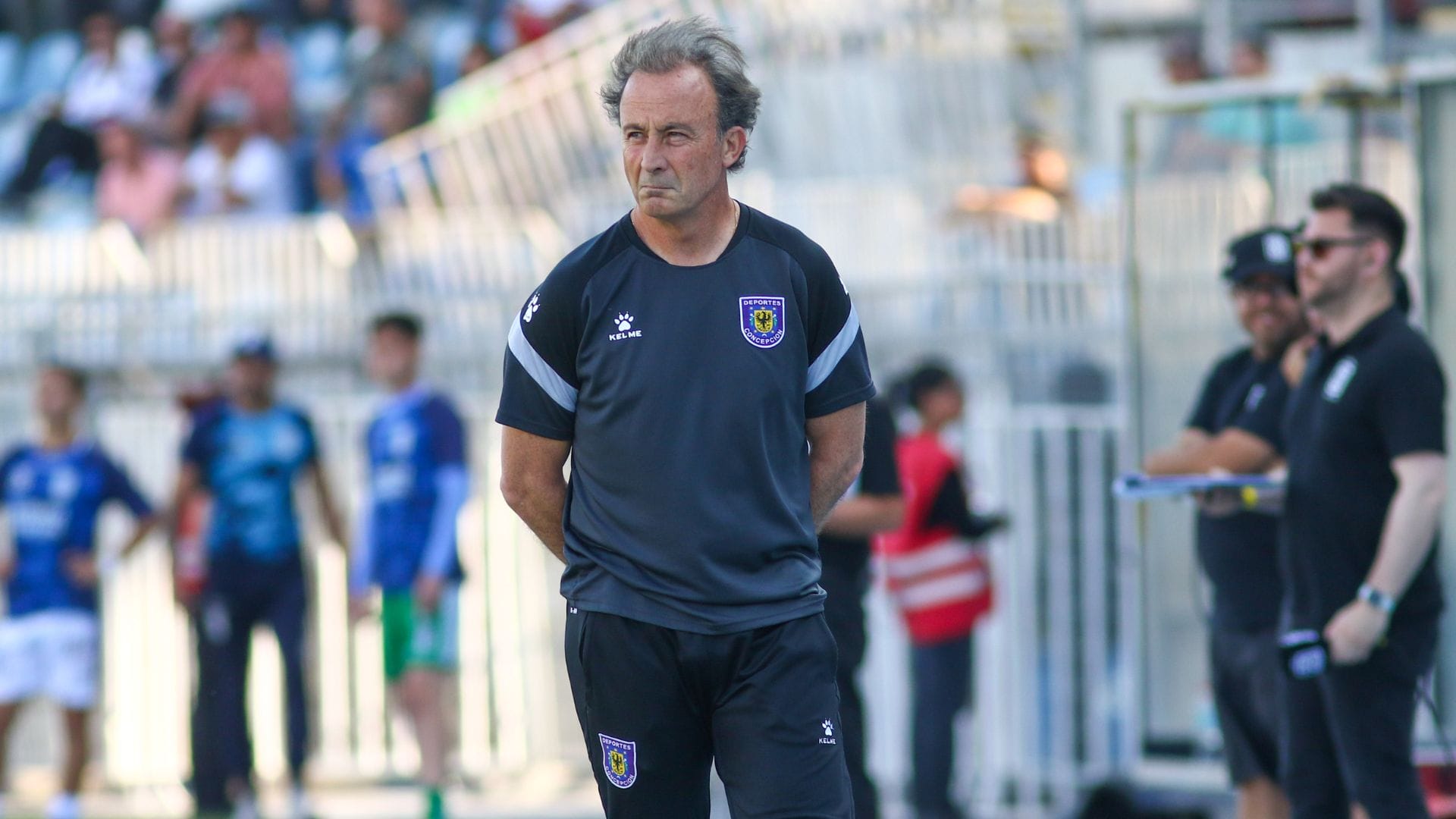 “Volvemos a retroceder”: el reclamo del DT Manuel Suárez ante el reglamento Sub 23 en Segunda
