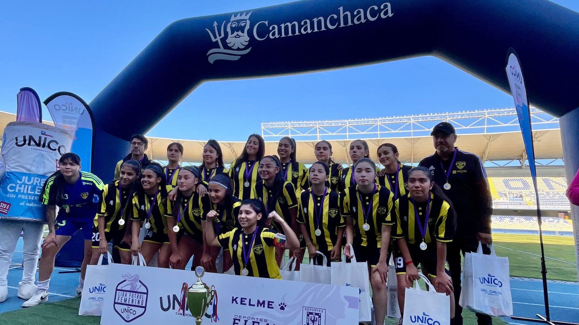 Fernández Vial se queda con el título de la Liga de Fútbol Femenino Único