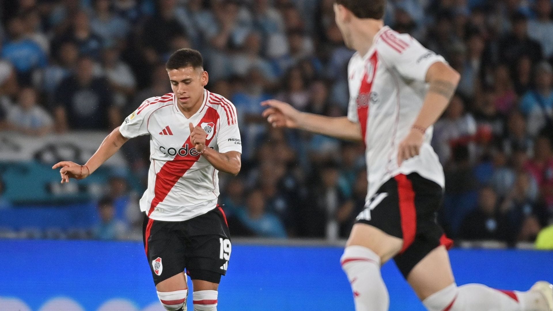 Sin Paulo Díaz por lesión: River Plate cayó por la mínima ante Racing como visitante