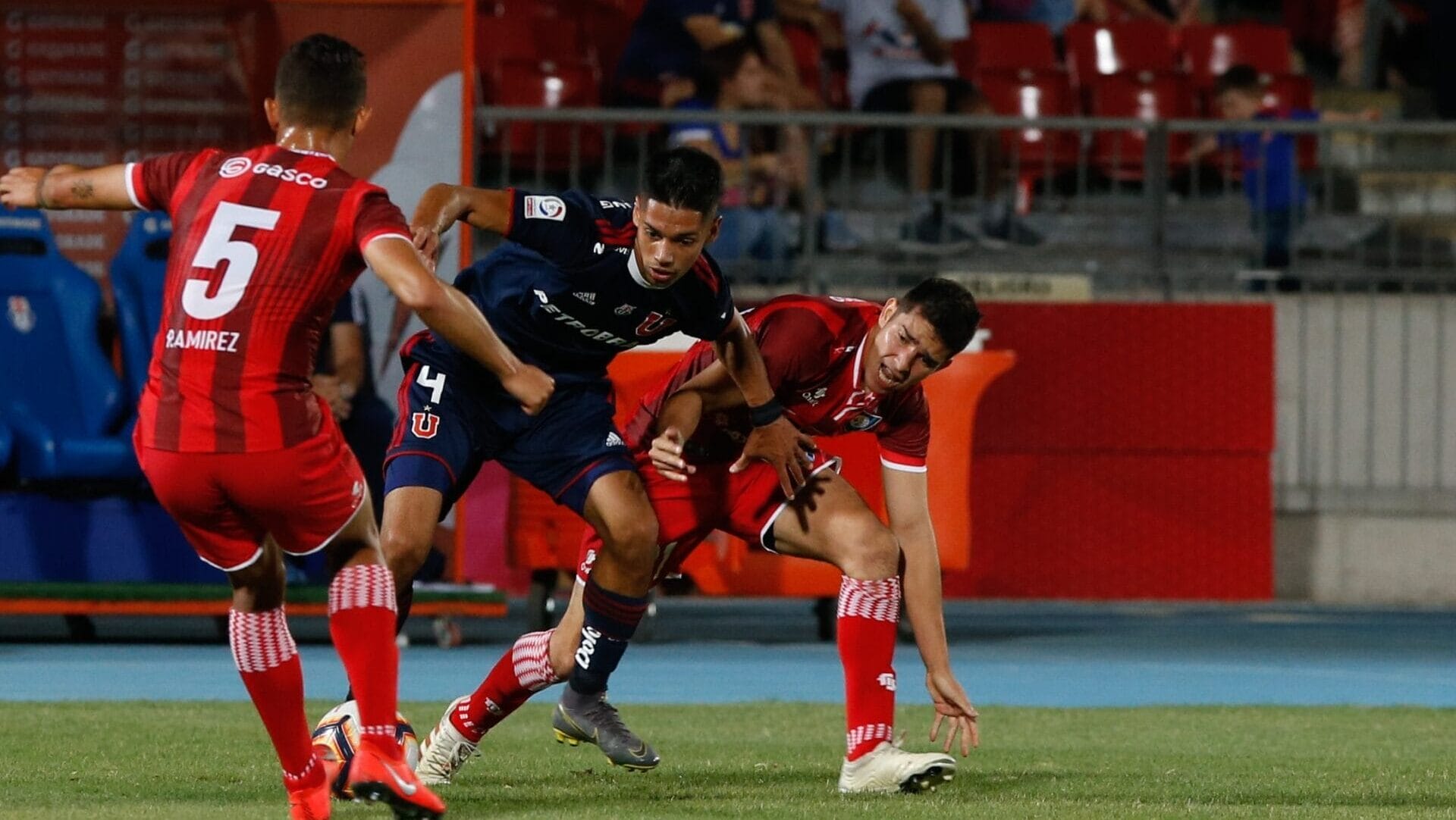 Ex Huachipato consigue revancha en el mercado de pases como fichaje estrella de Universidad de Chile
