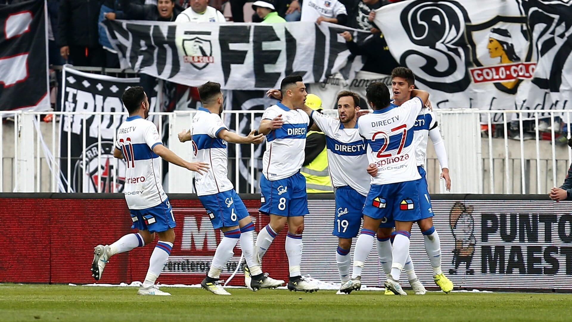 Bicampeón con Universidad Católica a una firma de volver al fútbol chileno en la Tercera División