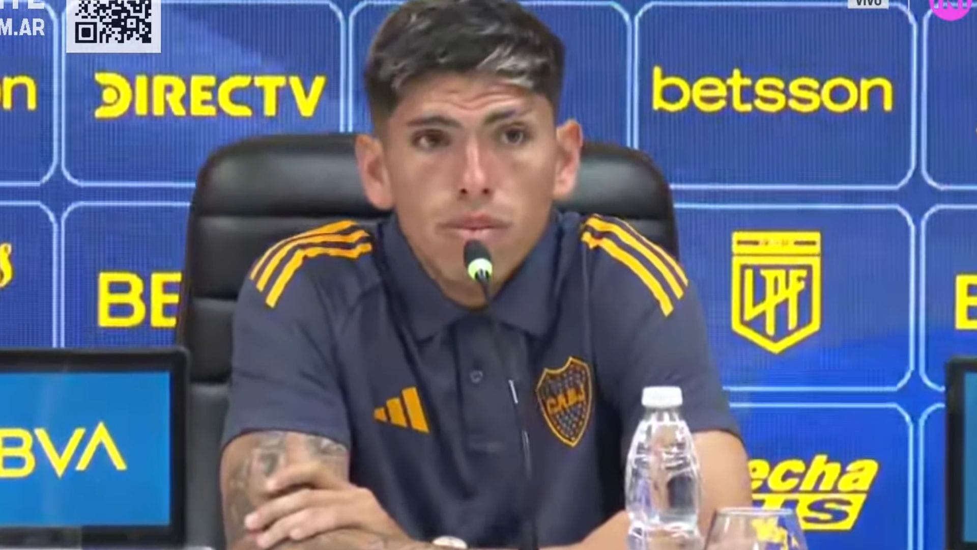Los elogios hacia Carlos Palacios de Juan Román Riquelme y la promesa que hizo el jugador con Boca Juniors