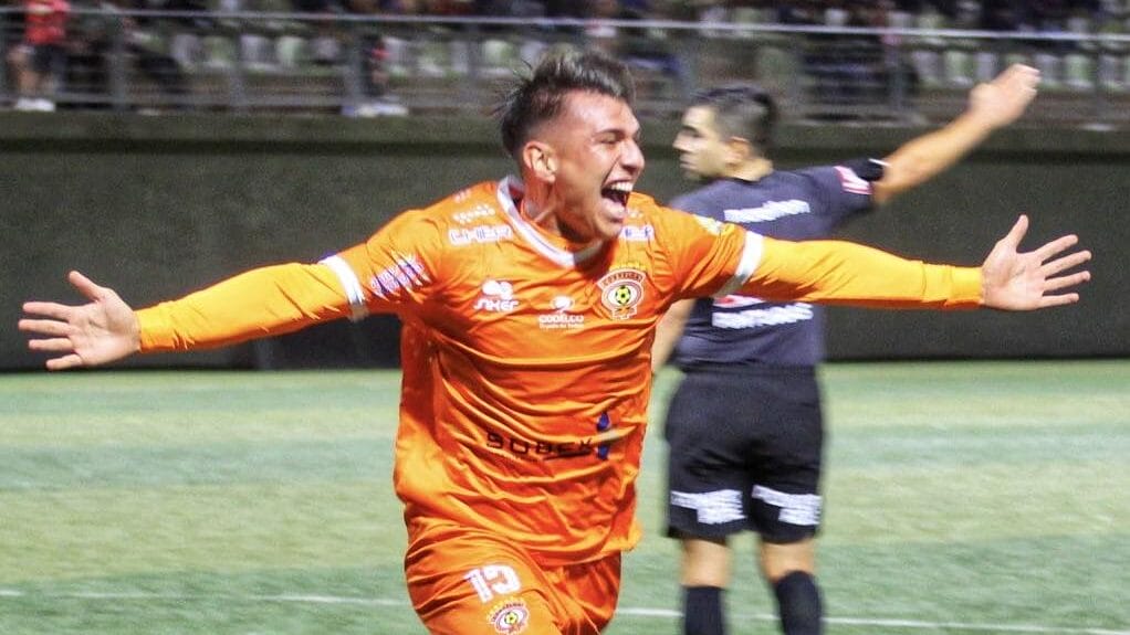 Los cambios le dieron un giro a Cobreloa que en la agonía salvó el estreno en la Copa Chile ante Copiapó