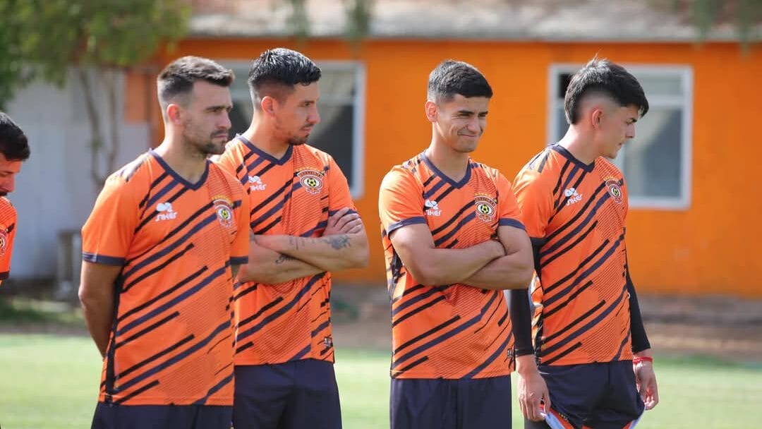La pintoresca invitación de Cobreloa a mega estrella mundial para festejar la “Tarde Naranja” en fútbol chileno