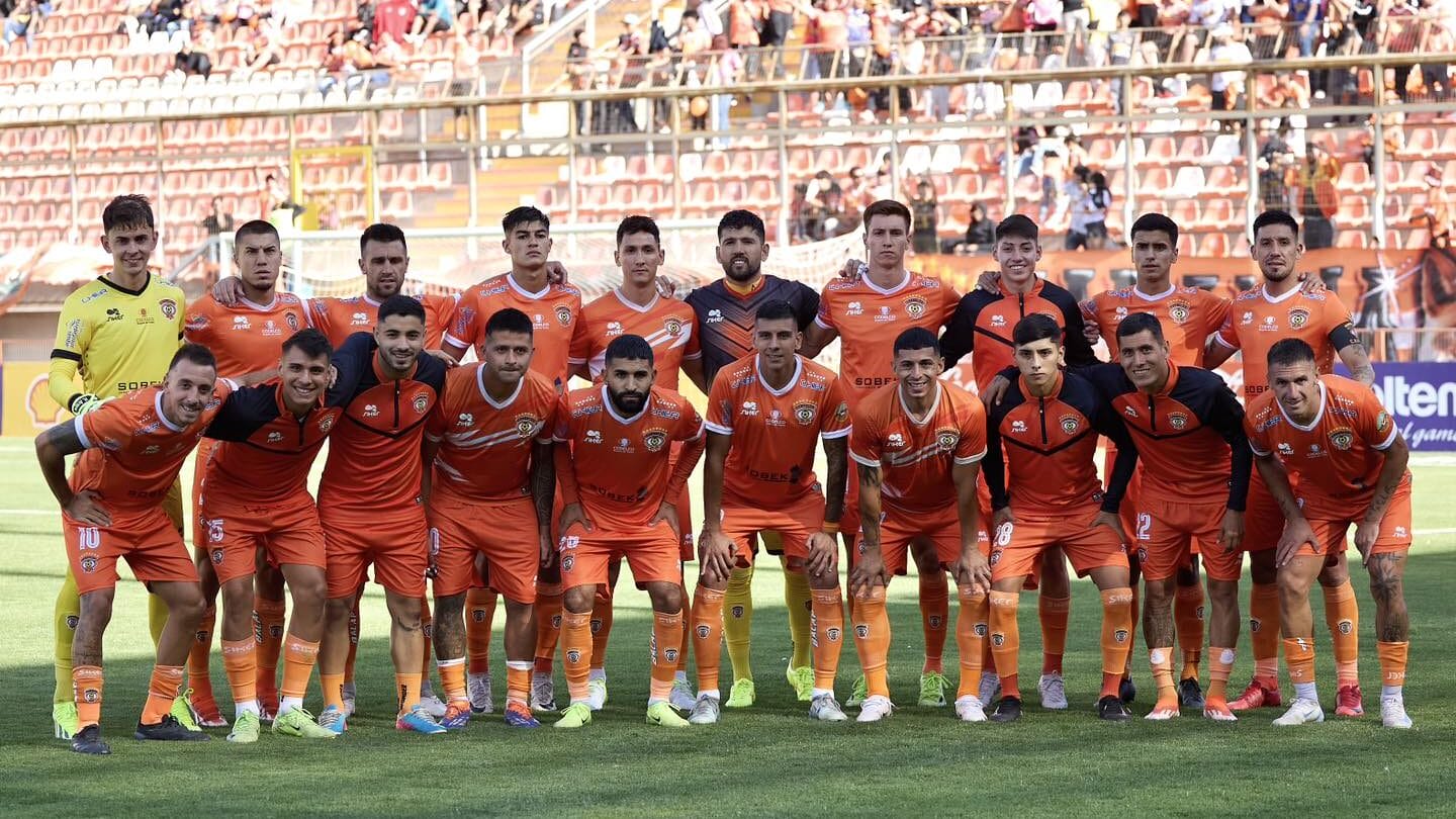 ¡Bombazos! Cobreloa busca remecer el mercado de pases de Primera B con exjugadores de Colo Colo y Boca Juniors