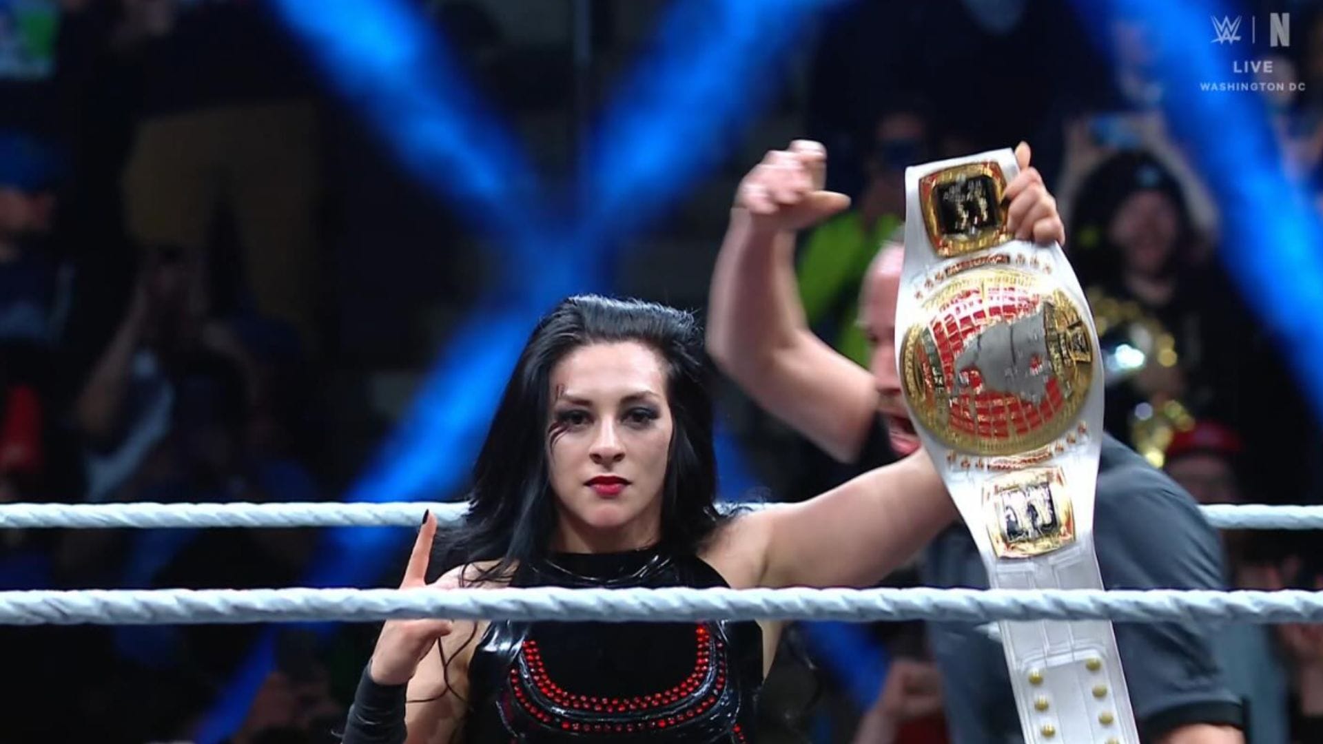 ¡Histórico!: Stephanie Vaquer consiguió su primer título en la WWE a sólo meses de su llegada