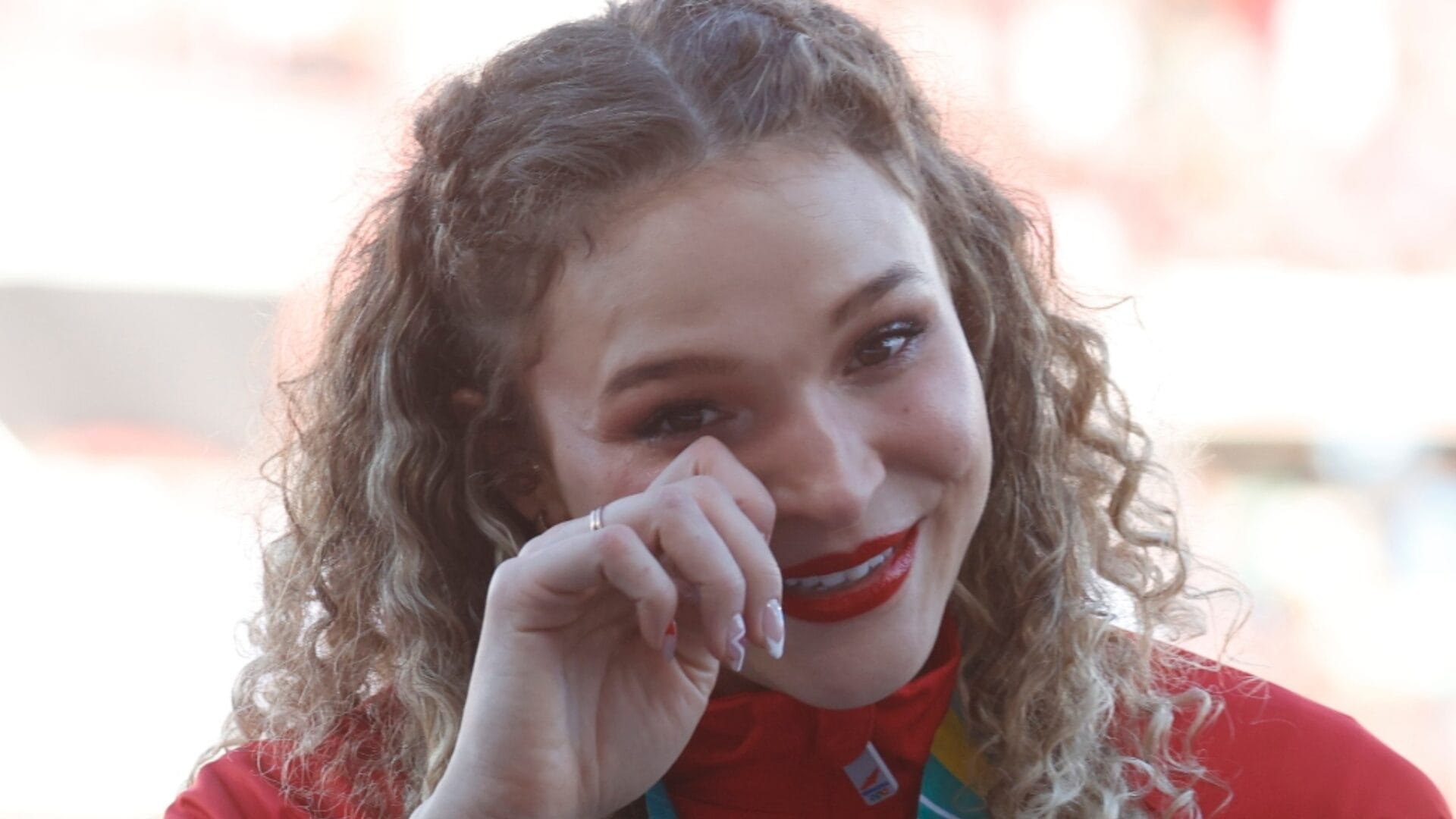 Martina Weil habló de su difícil 2024 tras romper récord de 400 metros indoor