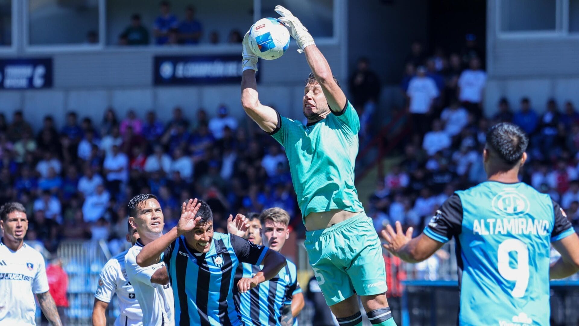“No va a ser fácil que nos conviertan goles”: La atrevida advertencia que lanzó Rodrigo Odriozola a los rivales de Huachipato