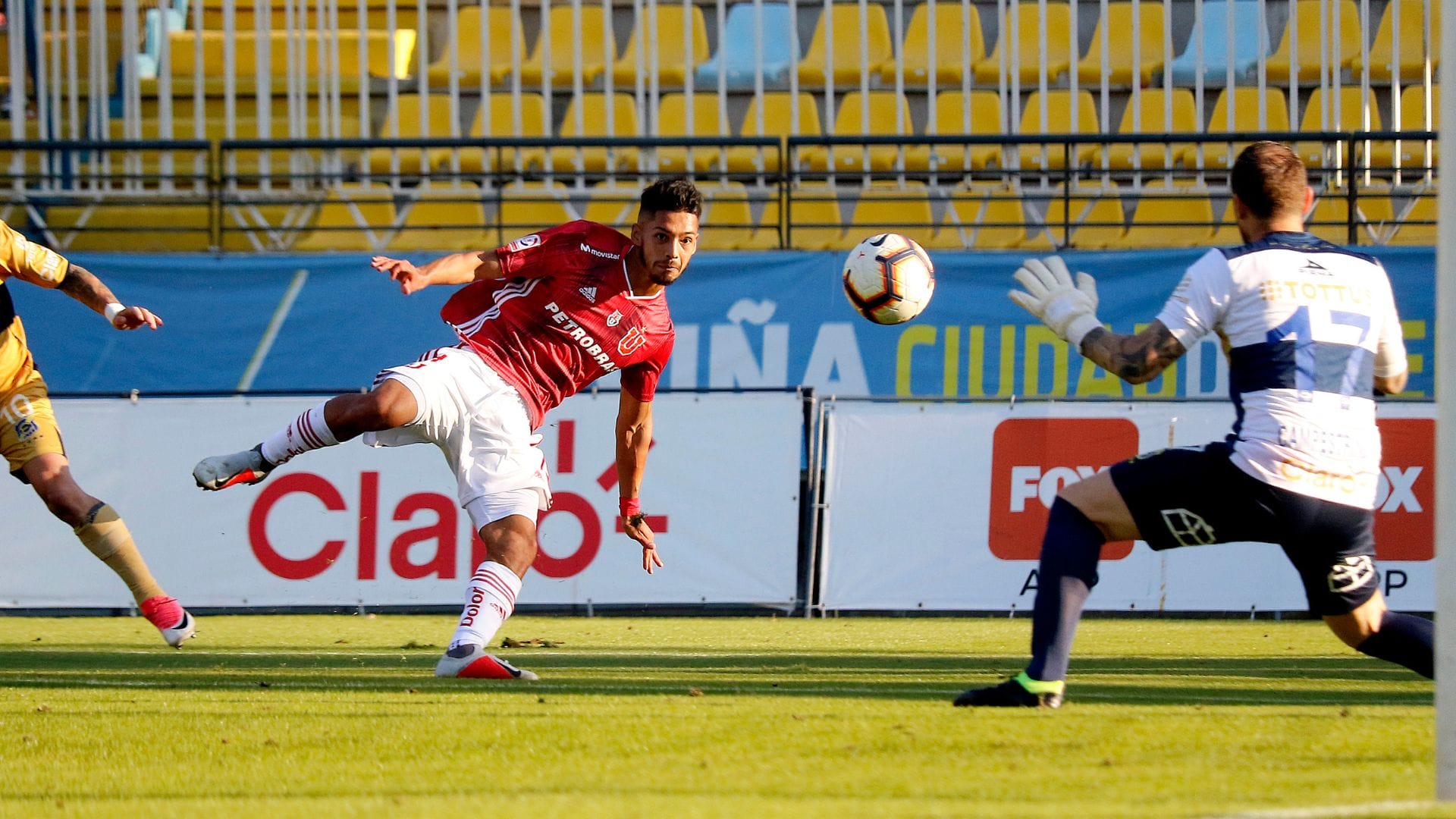 El arquero del fútbol chileno que va por un récord: “Quiero atajar hasta los 47 años”