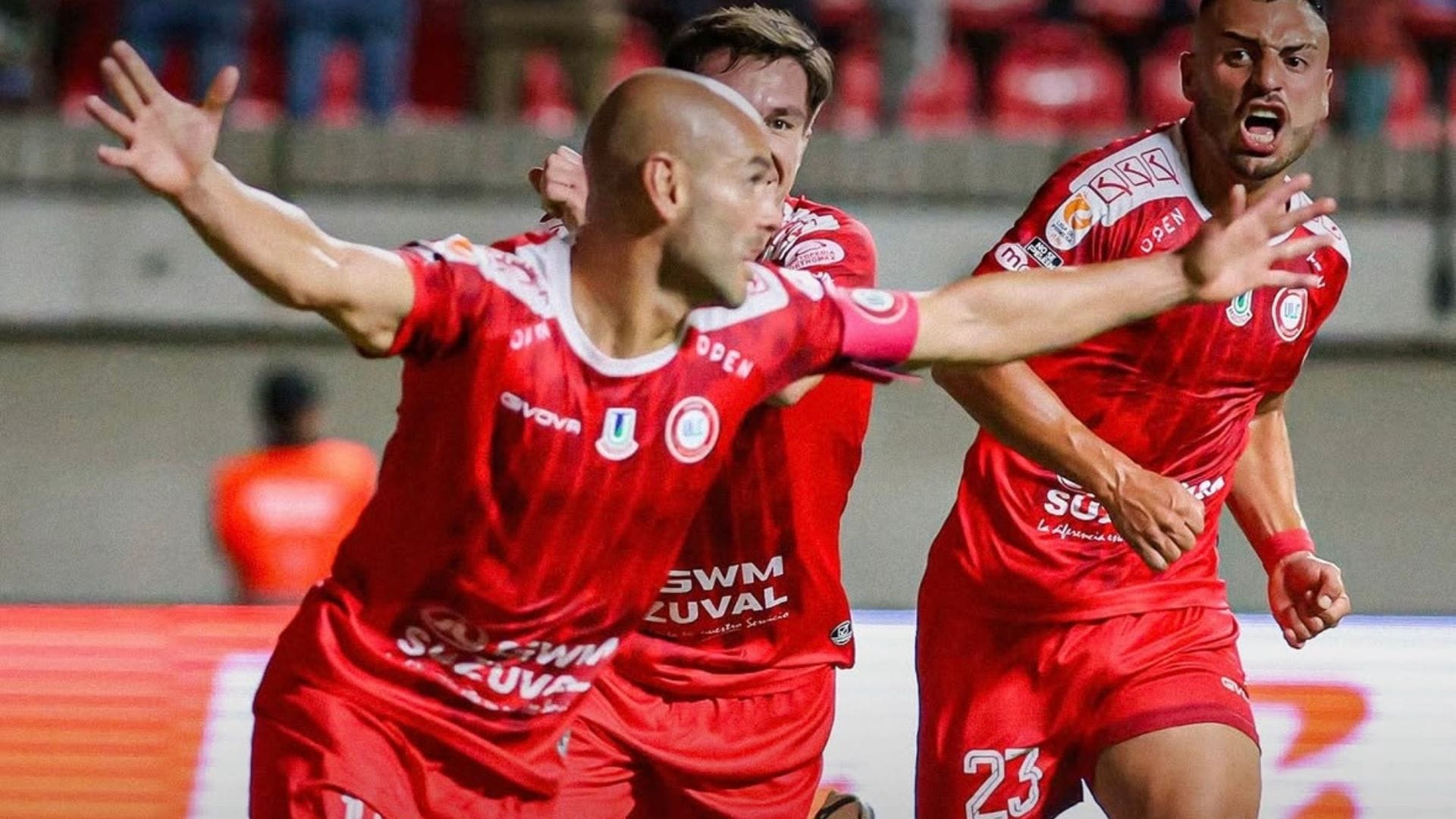 La ley del ex: “Sacha” Sáez y Unión La Calera cortaron el invicto de Huachipato