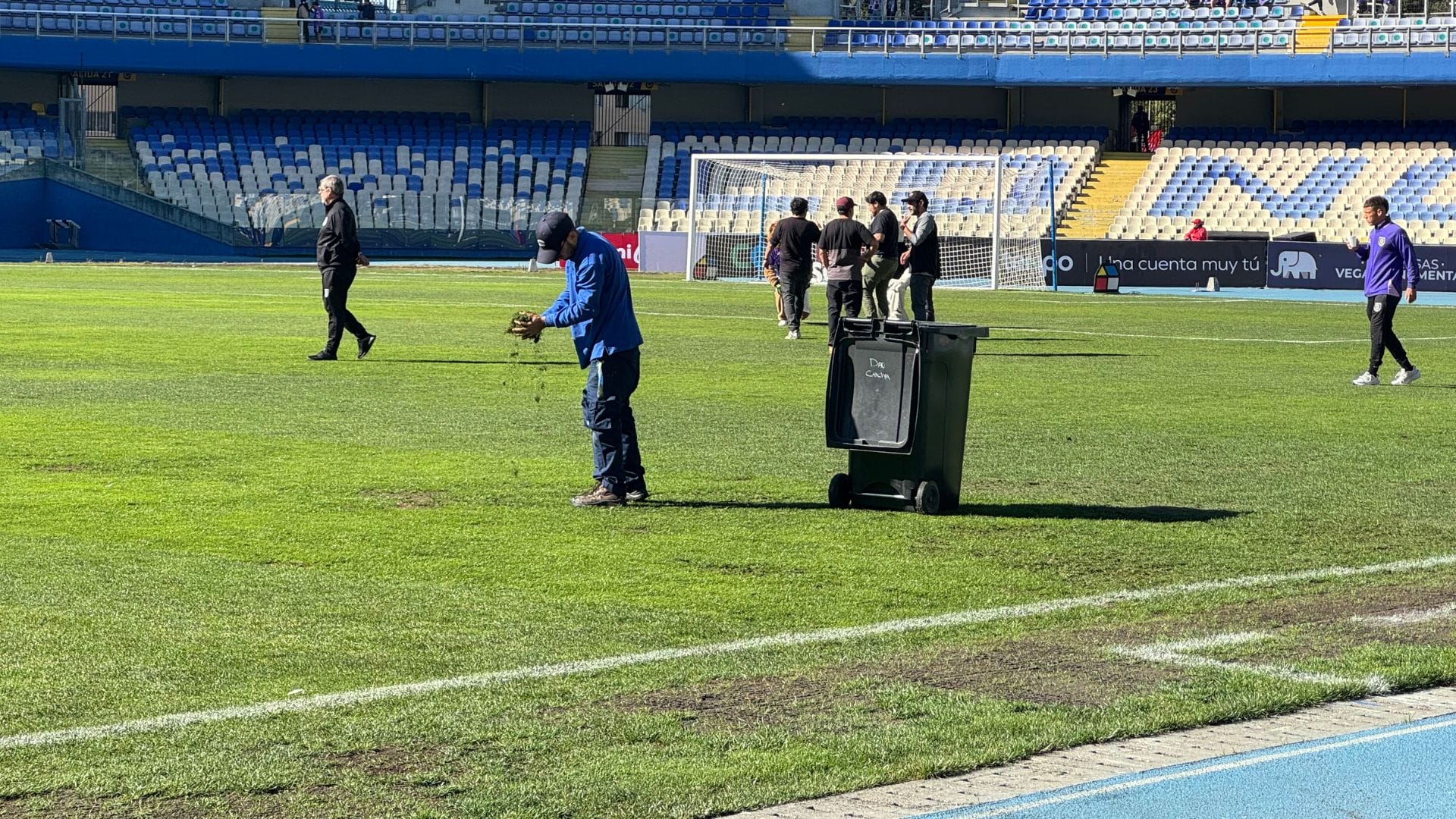 La idea que surge para recuperar la cancha del Ester Roa
