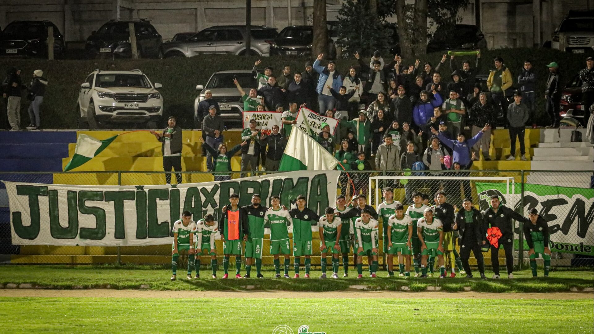 Constitución Unido desplegó lienzo de protesta en la cancha: Tripulante de Bruma era hincha del club