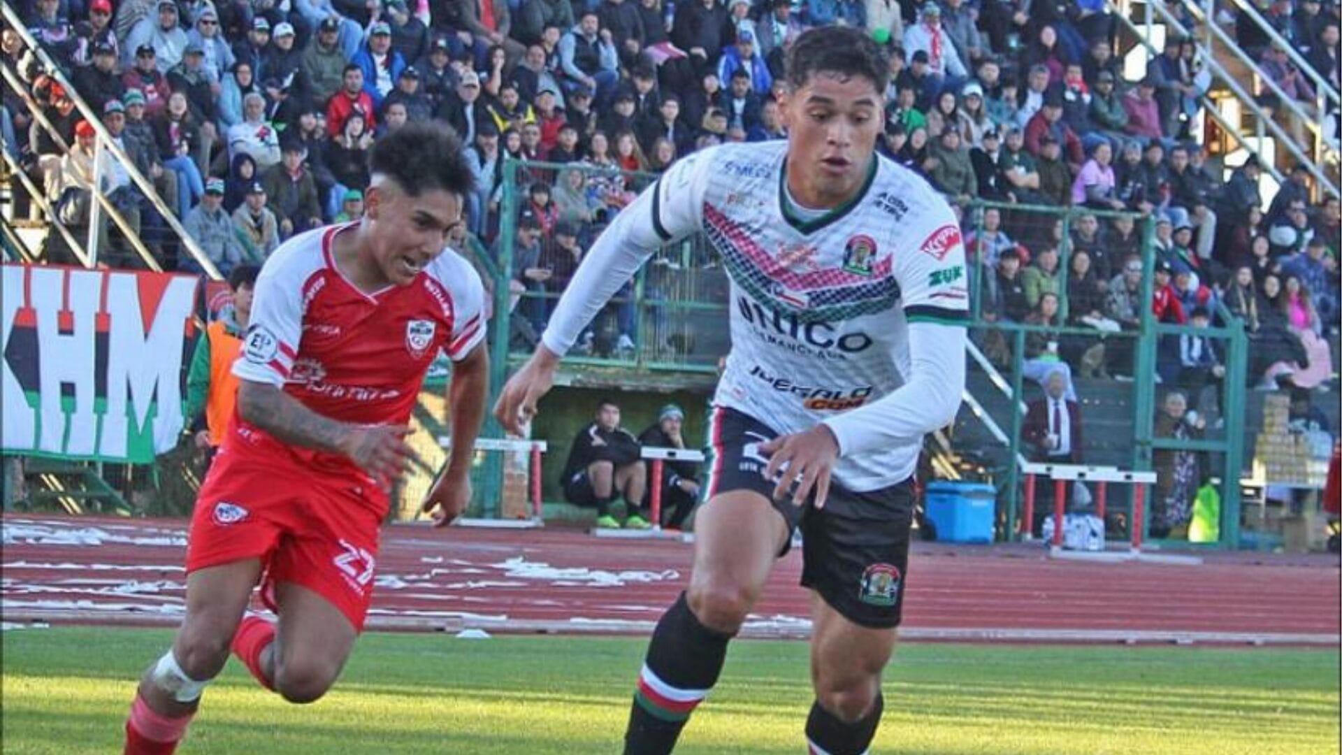 ¡Brilla la Lamparita! Lota Schwager es el nuevo líder de la Tercera División A del fútbol chileno