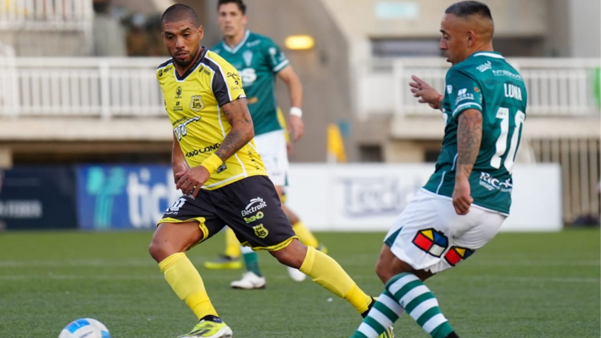 San Luis doblegó a Santiago Wanderers en electrizante duelo por la zona alta de la tabla de posiciones de Primera B