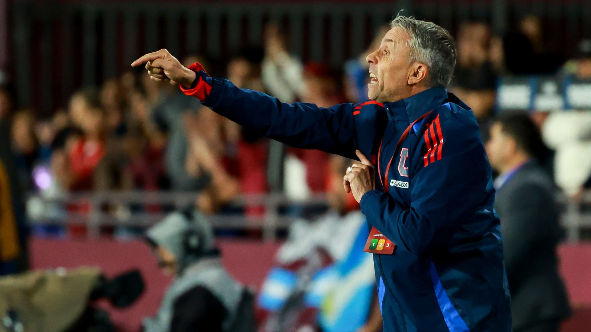 ¡No se guardó nada! Gustavo Álvarez disparó contra el arbitraje tras la caída de Universidad de Chile ante Lanús