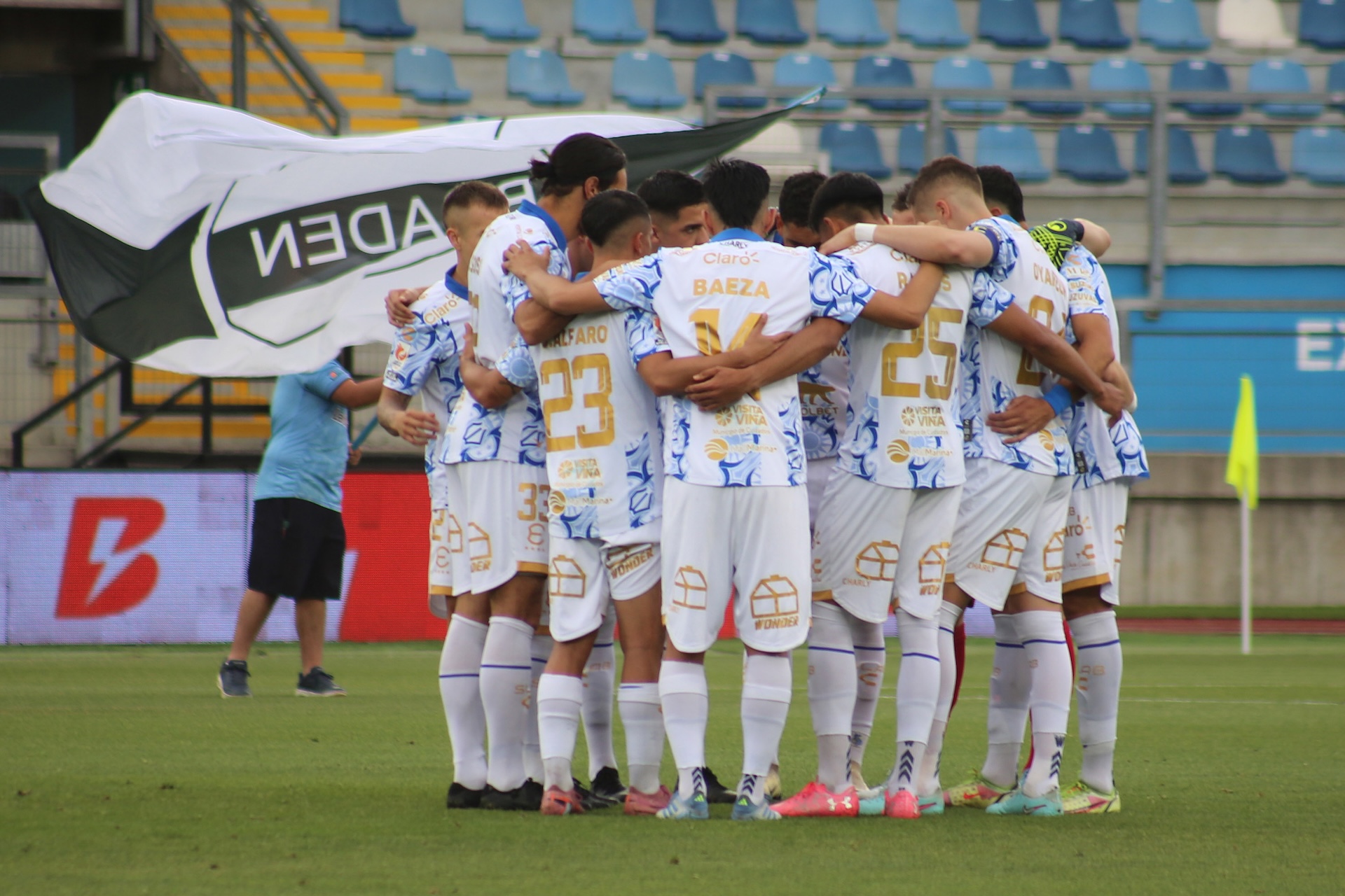 “Año de mierd…”: Referente de Everton lanza fuego por paupérrima campaña que casi los llevó al descenso en el fútbol chileno