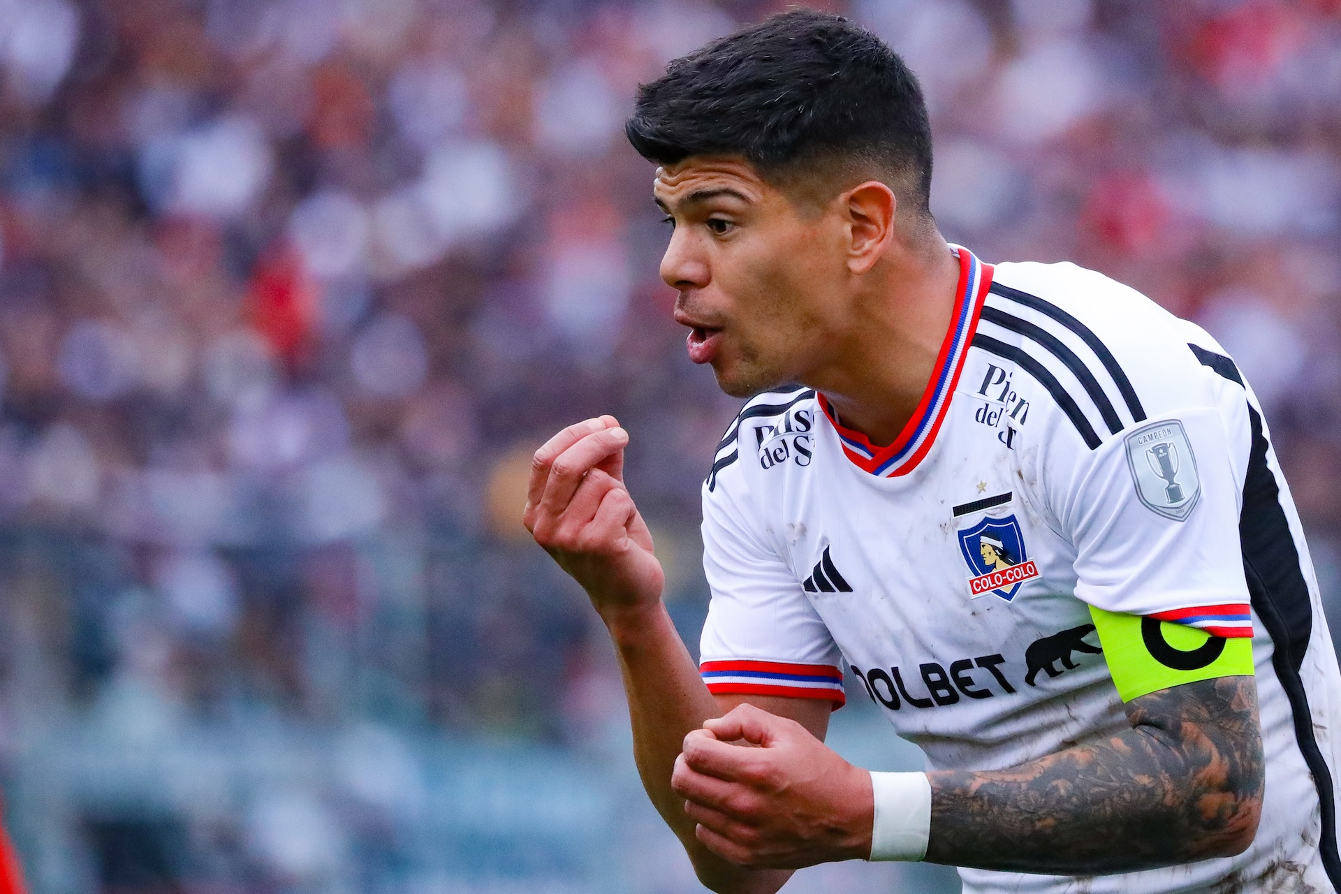 El adiós de Esteban Pavez en el mercado de pases tras su angustiante etapa final en Colo Colo