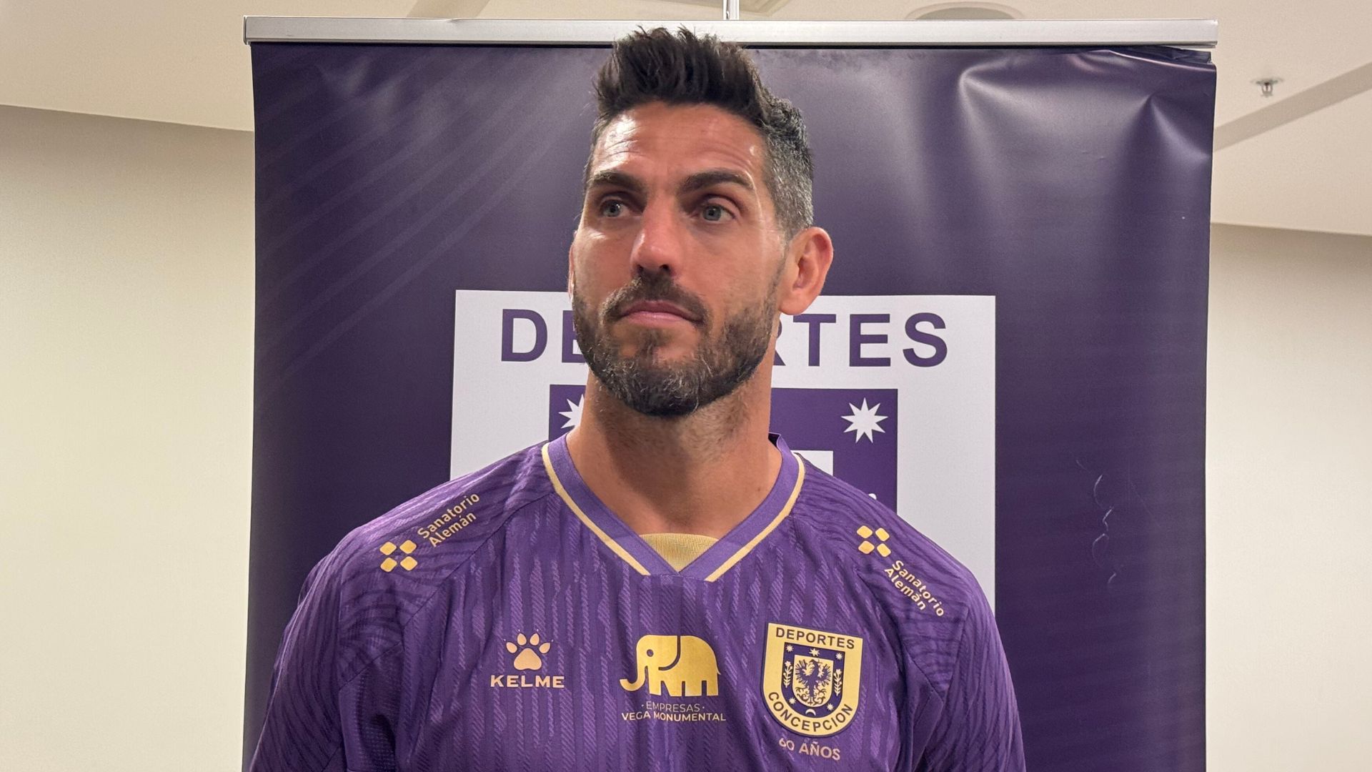 ¿Lilácticos o Súper Concepción? Joaquín Larrivey reacciona a los apodos que recibe el Deportes Concepción 2026