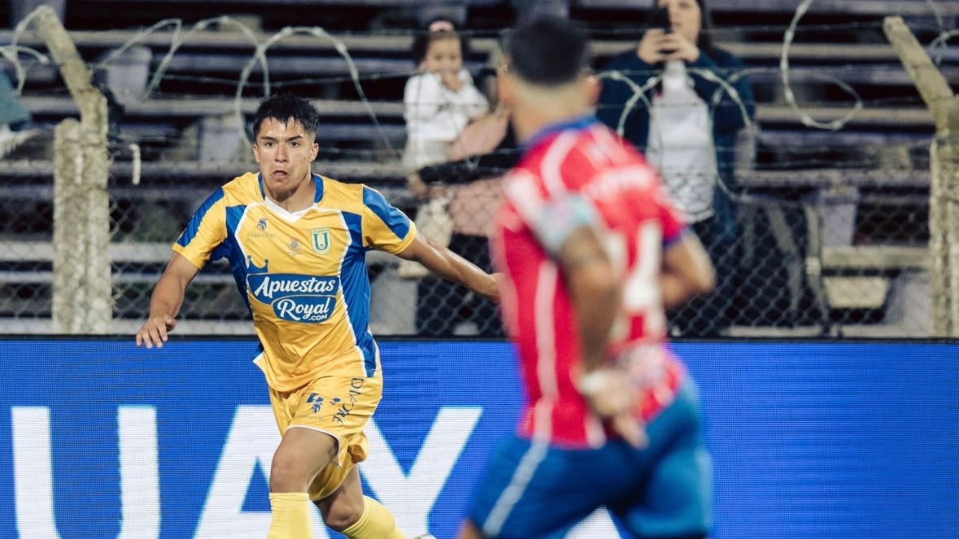 ¡Por penales! U. de Conce festejó ante Central Español de Uruguay por la Serie Río de la Plata