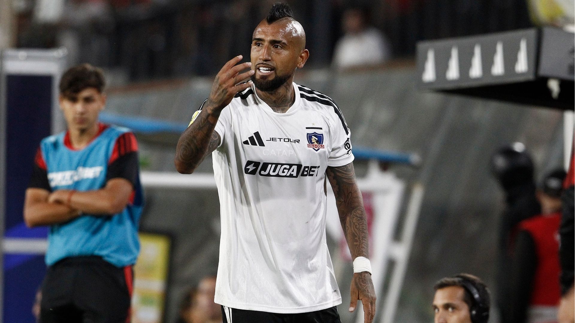 “Sería lindo hacerle un gol”: el deseo de Arturo Vidal con Colo Colo para el Superclásico ante la U