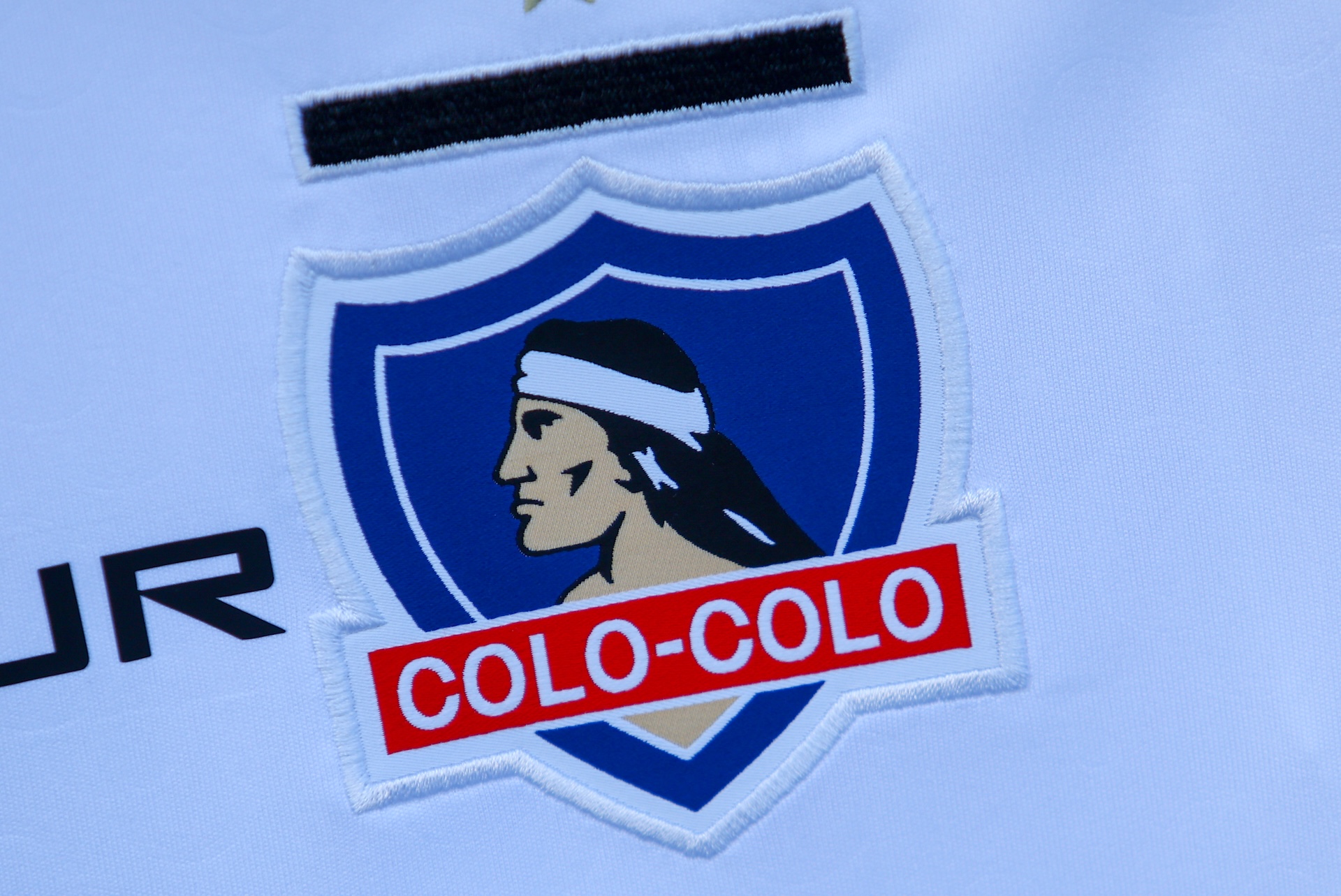 Colo Colo comienza a sacar cuentas para asegurar a sus tres nuevas figuras en el mercado de pases