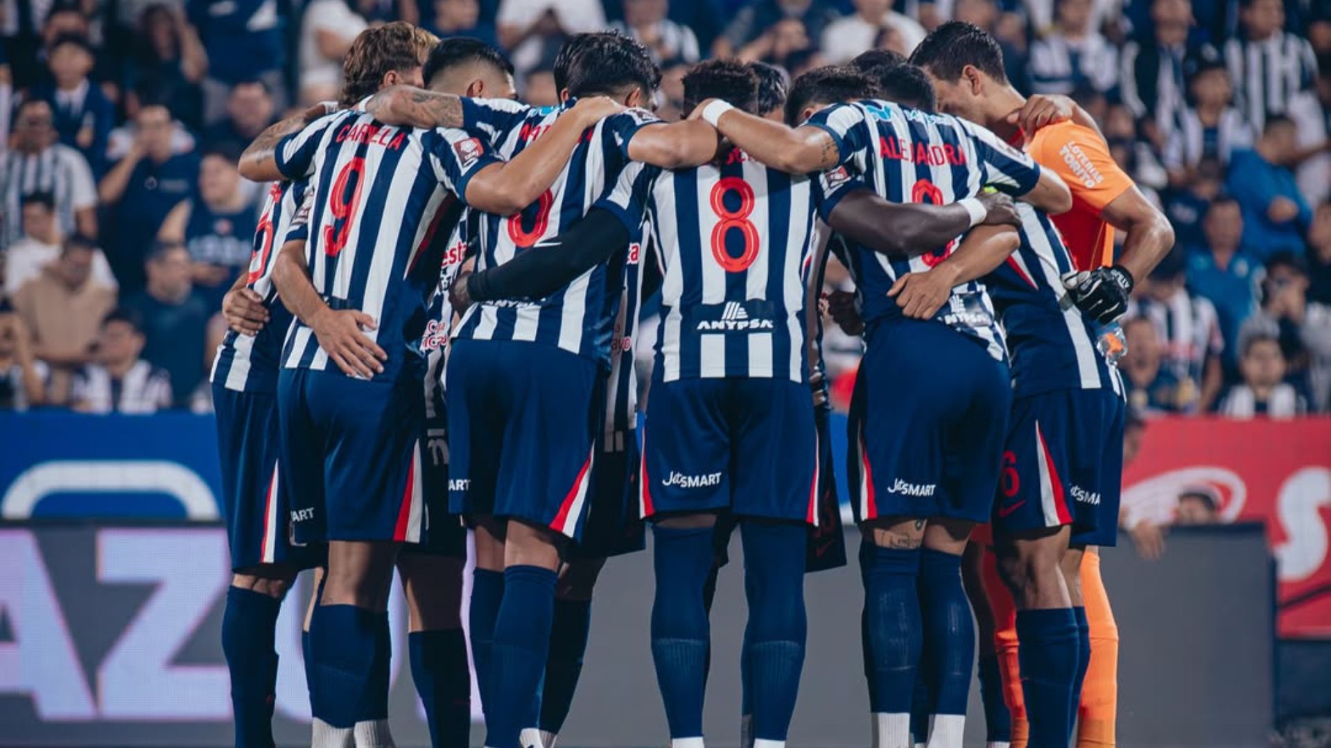 Esteban Pavez se roba las portadas en Perú: golazo agónico y estatus de ídolo en Alianza Lima