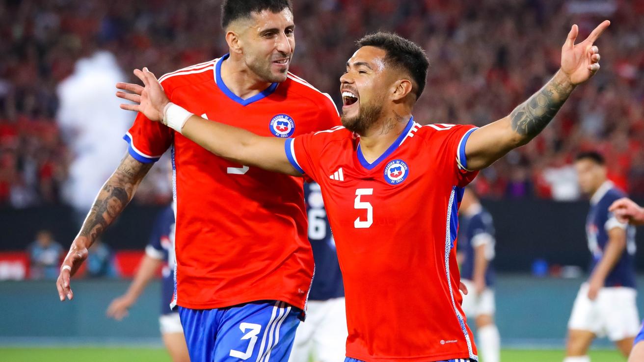 ¿Vuelve al fútbol chileno? Paulo Díaz da el gran golpe en el mercado de pases: tiene nuevo equipo