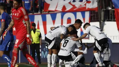 La U le da un golpe letal a Colo Colo: va por figura alba en el mercado de pases del fútbol chileno