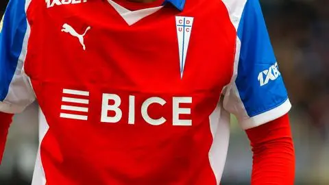 Imagen de Universidad Católica está alerta en el mercado de pases: una de sus figuras es tentado por un grande de América